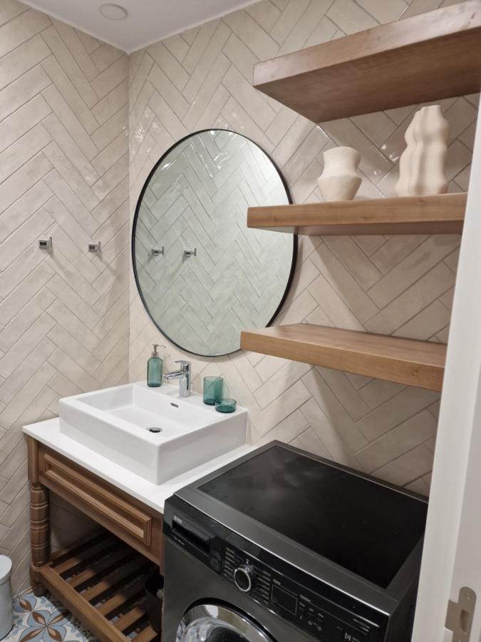 Poseidon'S Limnaria Apartment Paphos Ngoại thất bức ảnh