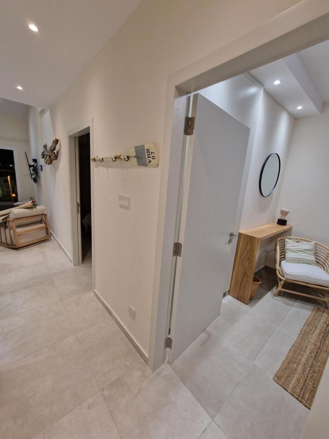 Poseidon'S Limnaria Apartment Paphos Ngoại thất bức ảnh