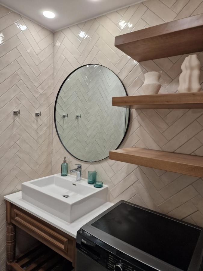Poseidon'S Limnaria Apartment Paphos Ngoại thất bức ảnh
