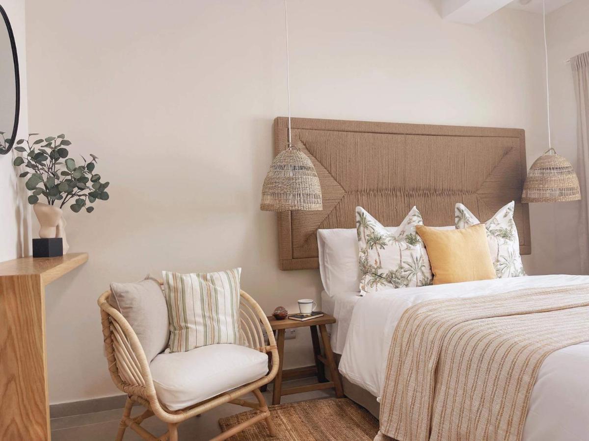 Poseidon'S Limnaria Apartment Paphos Ngoại thất bức ảnh