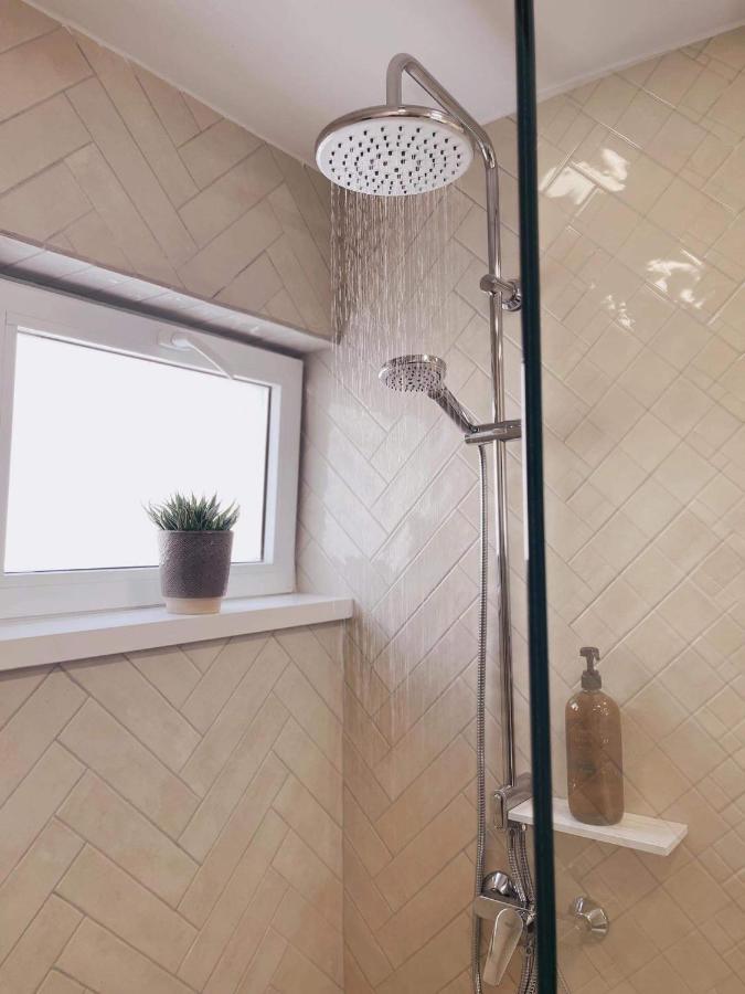 Poseidon'S Limnaria Apartment Paphos Ngoại thất bức ảnh