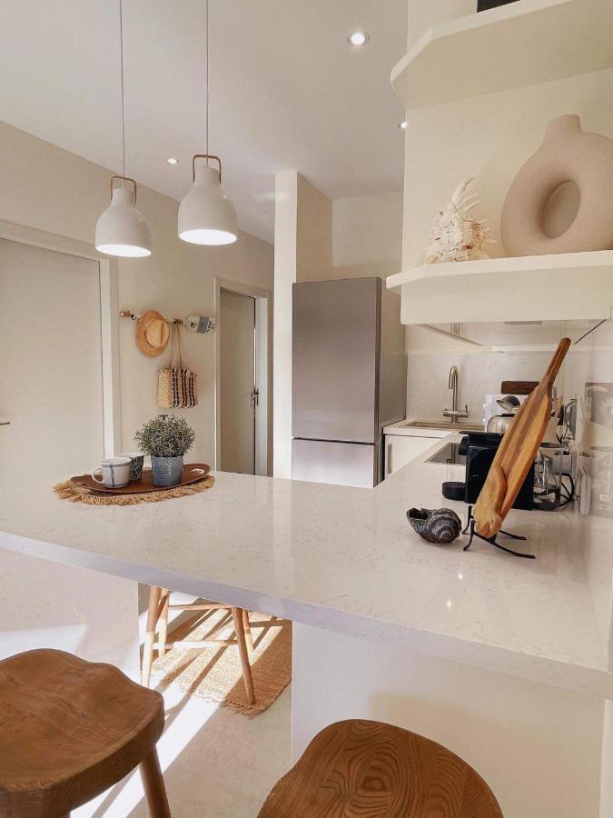 Poseidon'S Limnaria Apartment Paphos Ngoại thất bức ảnh